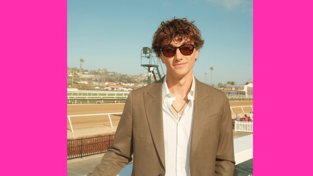 Gavin Casalegno height